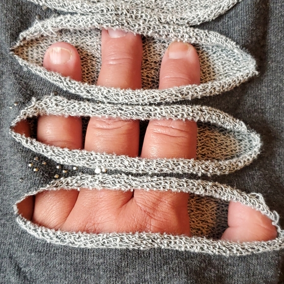 Venus size Large charcoal gray workout top *excellent condition* - Picture 10 of 10